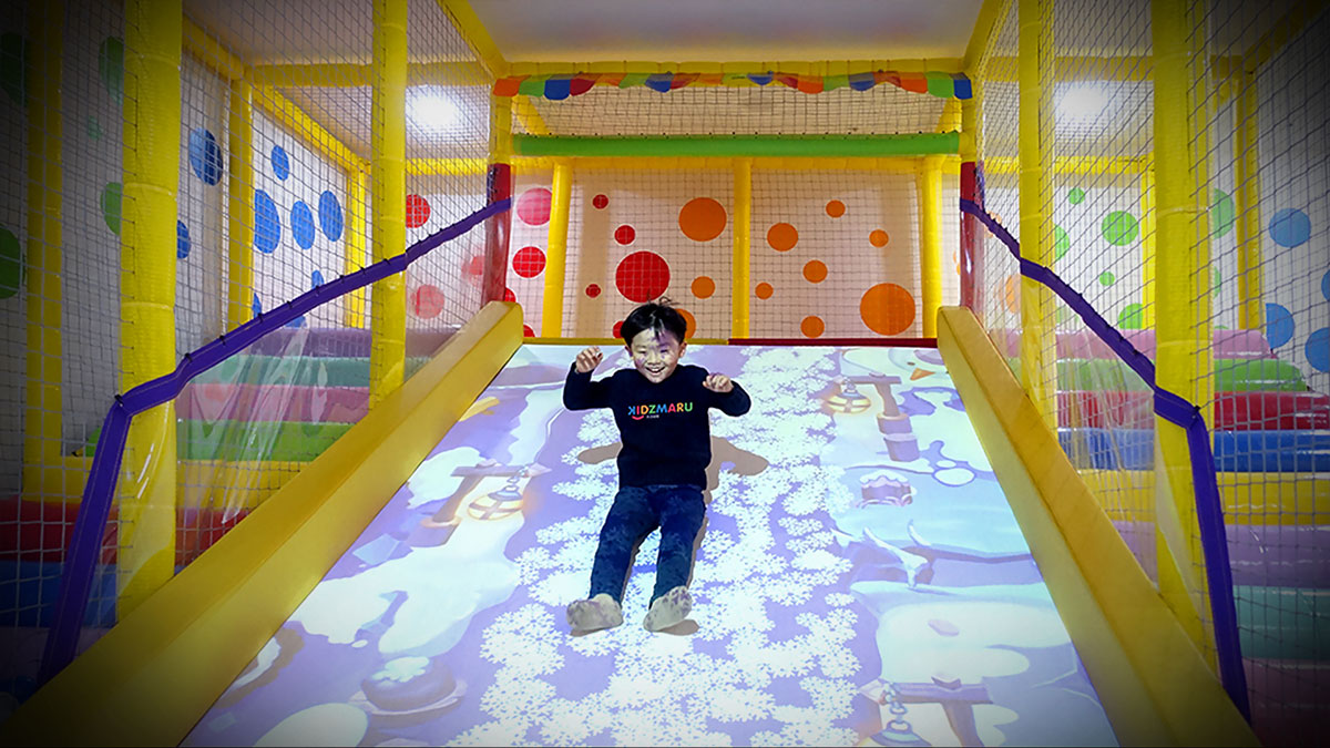 兒童游樂設(shè)施