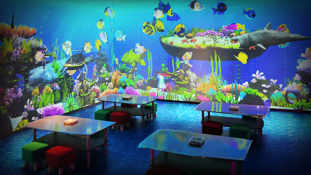 兒童游樂(lè)設(shè)施